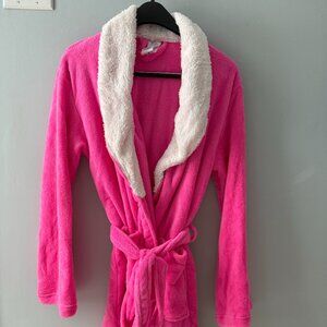 PLUSH Bathrobe Womens PINK New NO TAGS